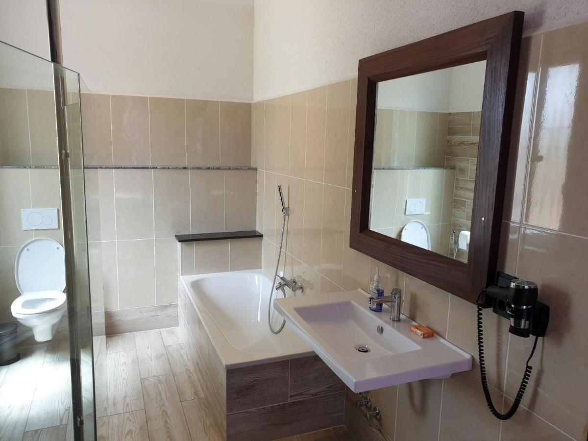 Kasumai Beach Resort Bijilo Eksteriør bilde